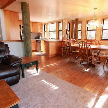 Tree House Lodge يوسميتي ويست المظهر الخارجي الصورة